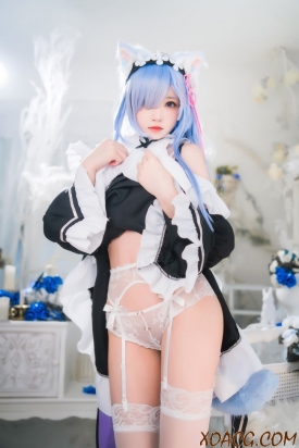 人气Coser@桜桃喵 长发蕾姆02 [44P/684MB]