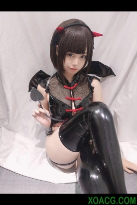 蜜汁猫裘 NO.023 小恶魔自拍 [28P-59MB]